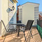 Apartament Close To The By Renters Gdańsk