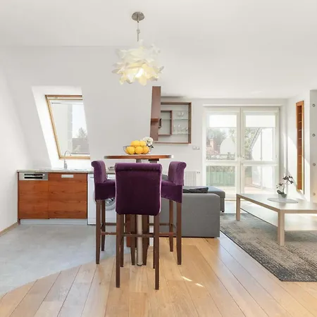 Close To The By Renters Apartamento Gdansk