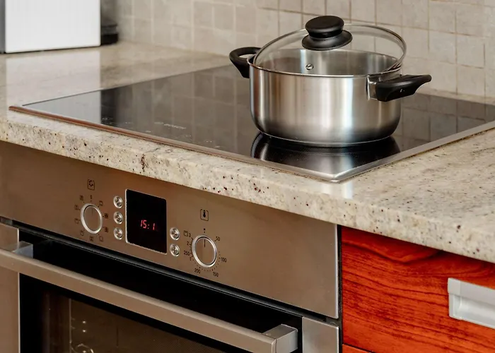 Διαμέρισμα Close To The By Renters